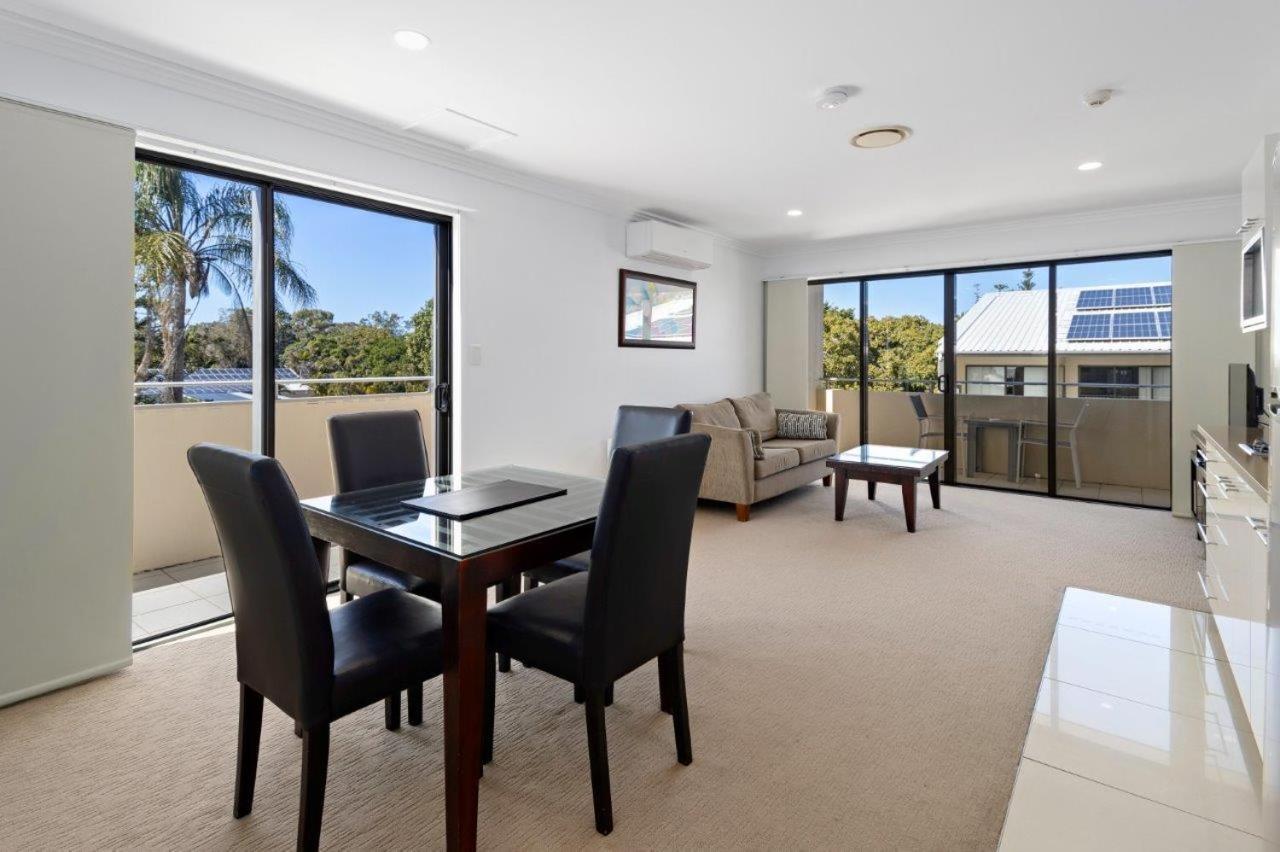 Aparthotel Eden By The Bay à Hervey Bay Extérieur photo