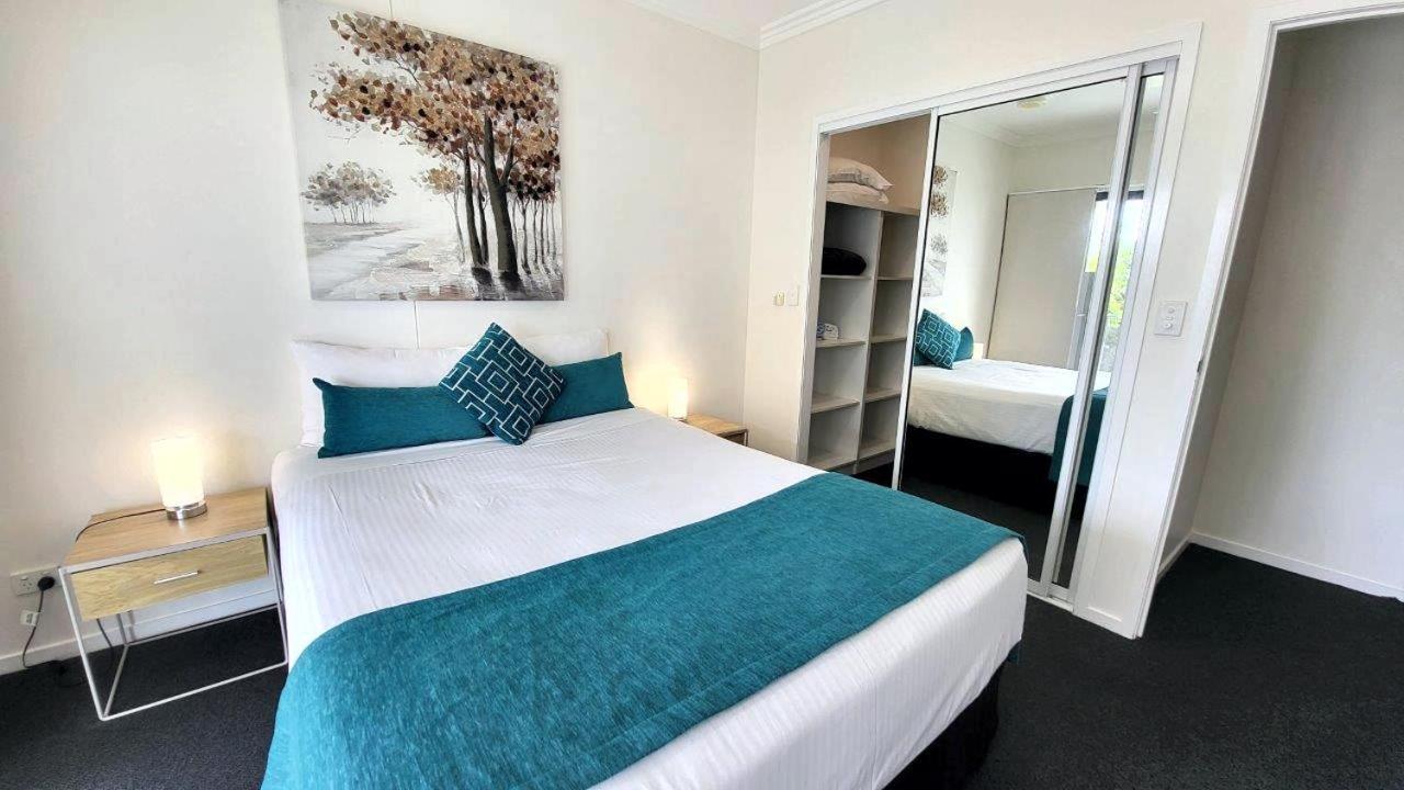 Aparthotel Eden By The Bay à Hervey Bay Extérieur photo