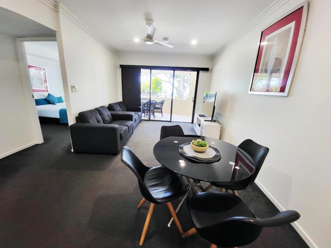 Aparthotel Eden By The Bay à Hervey Bay Extérieur photo