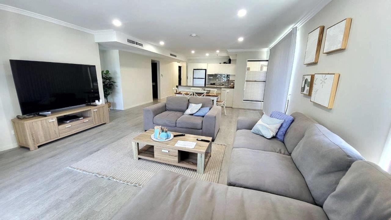 Aparthotel Eden By The Bay à Hervey Bay Extérieur photo